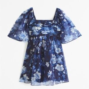 Abercrombie and Fitch Angel sleeve dress